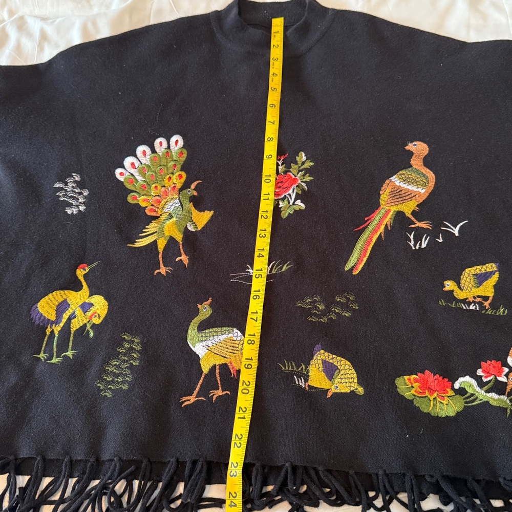 Keyingyi Cashmere Blend Beauty and Dignity Peacock Love Fringe Sweater One Size - Picture 7 of 7